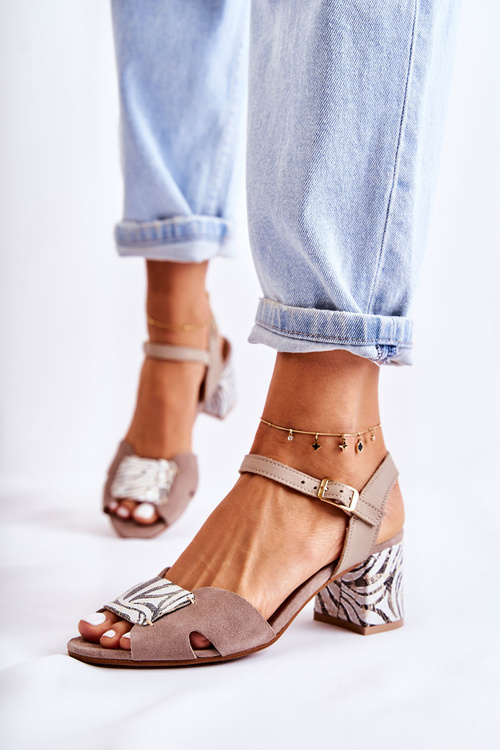 Leather Sandals On A Block Heel Maciejka 04120-10 Beige