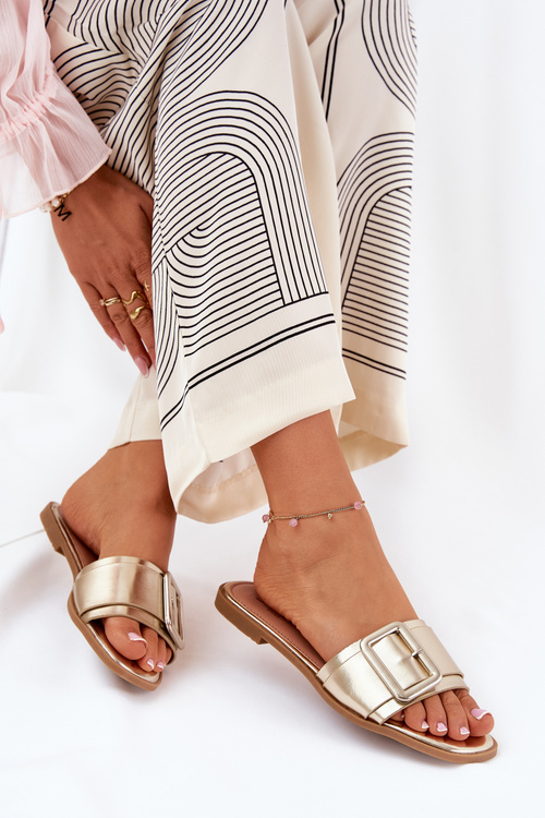 Eko Skórzane Klapki Damskie Płaskie Z Klamrą Złote Bamma