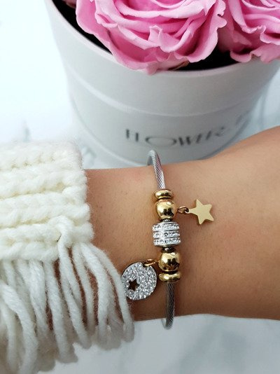Women's Wire Bracelet Star Pendants Zirconia Charms