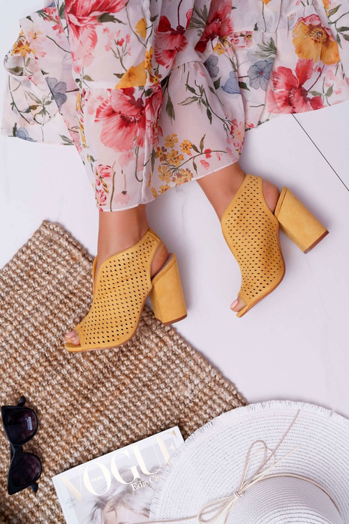 Women's Peep Toe Sandals Yellow Nevienna