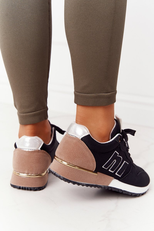 Women's Sports Shoes Sneakers Black Maddie