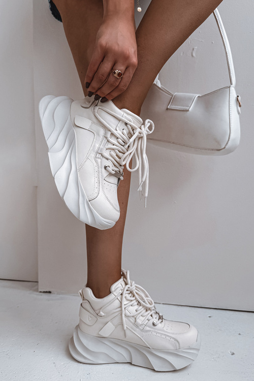 Skórzane Damskie Sneakersy Zgaszona Biel GOE SS2N4037