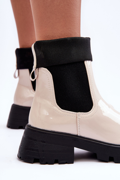 Women's Lacquered Ankle Boots Beige Pavo