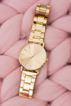 Stylish Gold Women's Watch with Bracelet