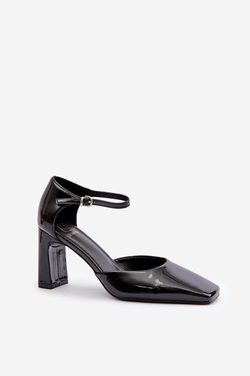 Heels With Block Heel Made Of Lacquered Eco Leather Black Emindria