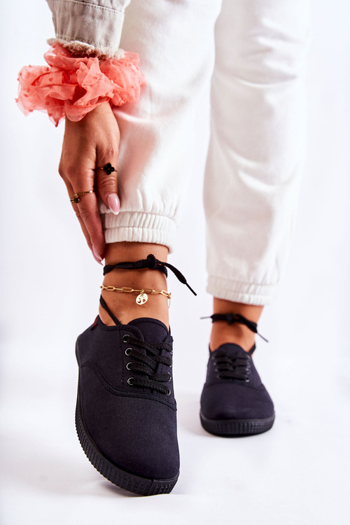 Women's Classic Sneakers Black Dellis