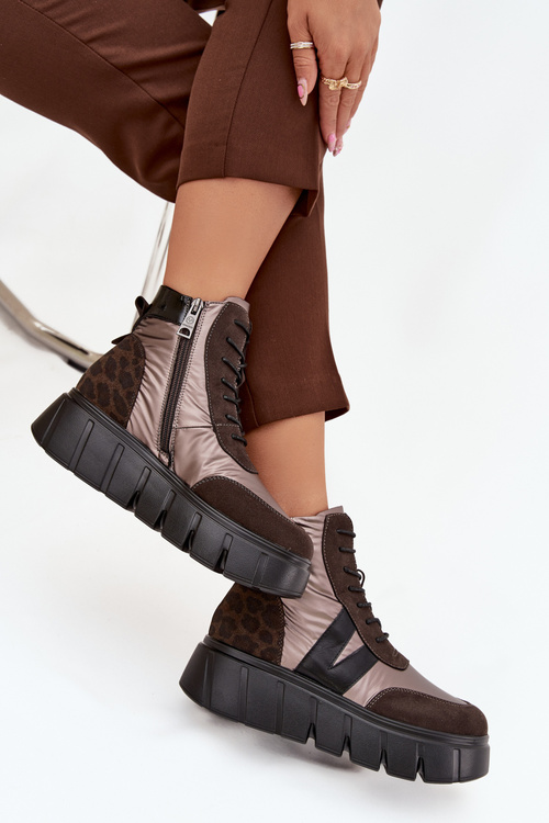 Women's Insulated Ankle Boots on Platform Vinceza 58562 Brown