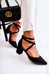 Fashionable Pumps On A Low Heel Black Crissa