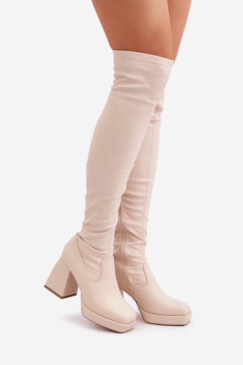 Fitted knee-high boots with a heel in light beige Sanniraen
