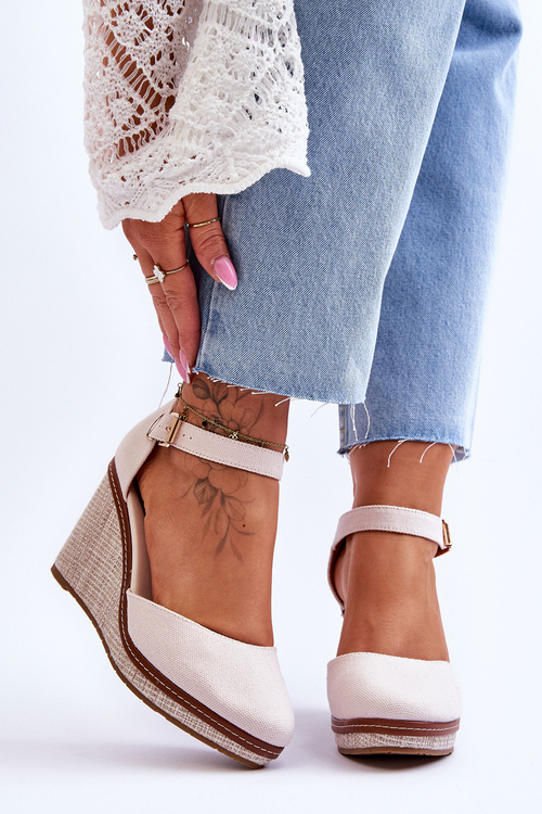 Women's Classic Wedge Sandals Beige Malani
