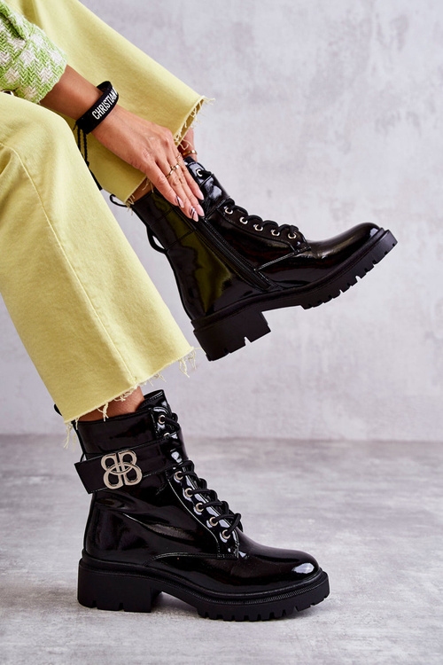 Lacquered Women's Warm Boots With Decoration Black Hayes