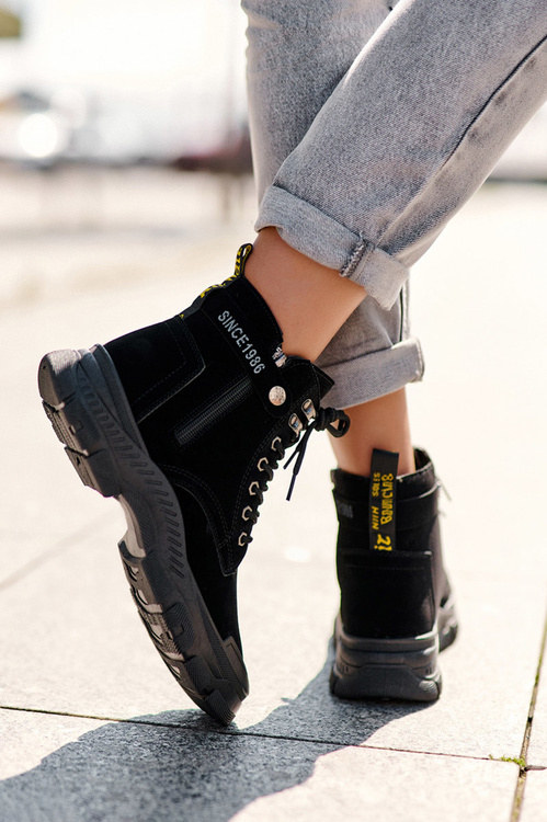 Women's Faux Suede Lined Lace-Up Ankle Boots Black Jailina