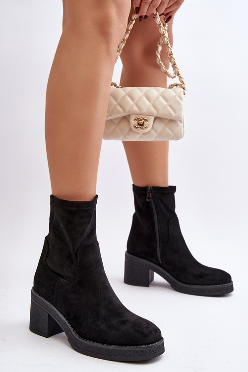 Women's ankle boots with a heel Camel Argastis