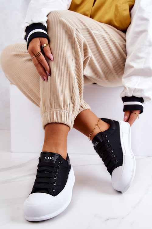 Trampki Na Platformie Czarne GOE JJ2N4073