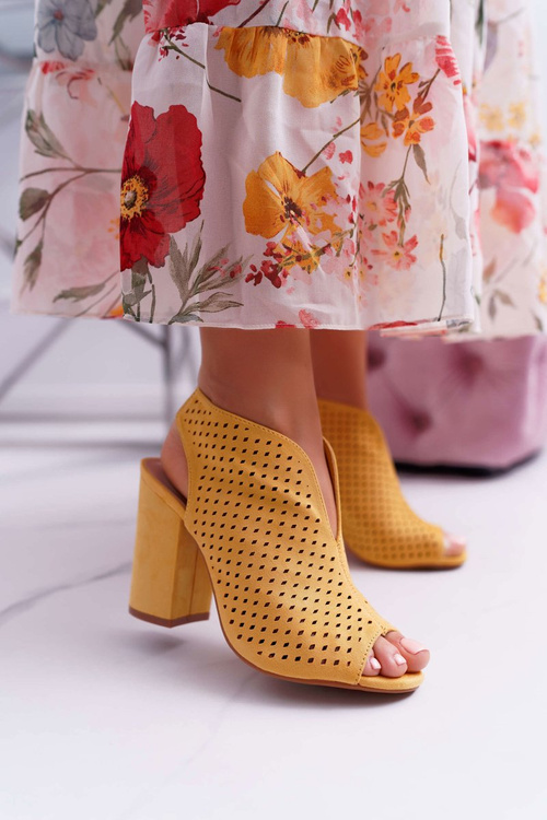 Women's Peep Toe Sandals Yellow Nevienna