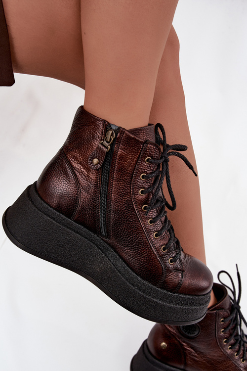 Leather Boots on a Thick Platform Maciejka 06309-32 Metallic Brown