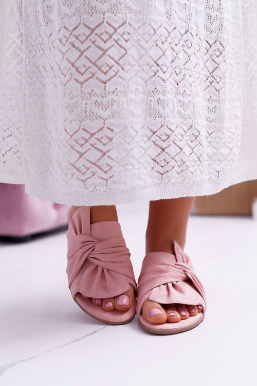 Shiny Tiered Flip Flops Pink Emilia
