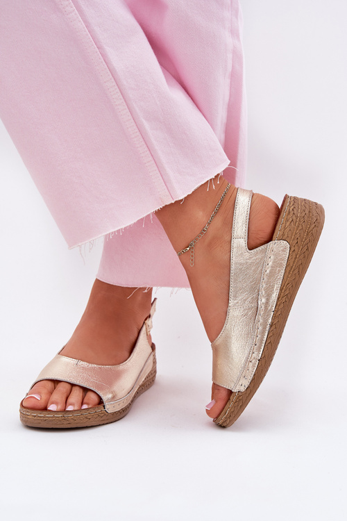 Women's leather wedge sandals Maciejka L7069 Gold