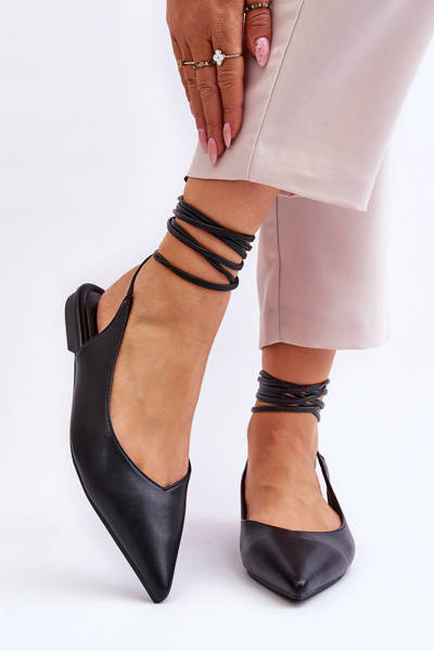 Women's Tied Pointed Ballerinas Black Turriso