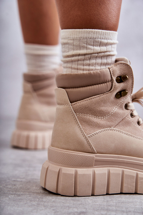 Comfortable Boots On The Platform Beige Sanchio