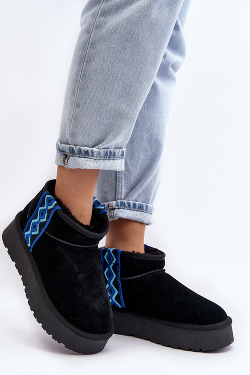 Women's snow boots with thick sole in black Vebissat