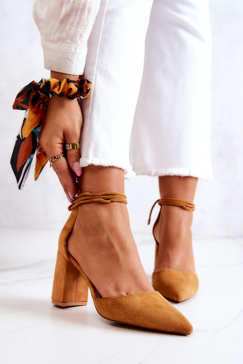 Pumps On A Bar Tied Camel Lettice