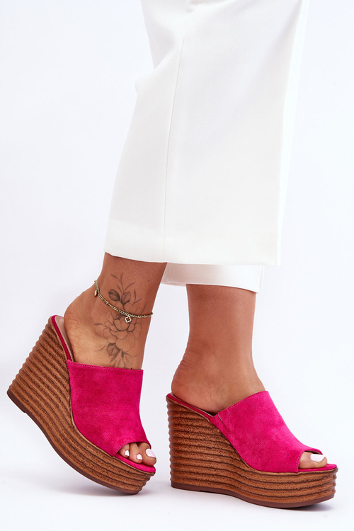 Light Flip Flops On Chunky Platform Fuchsia Good Vibe