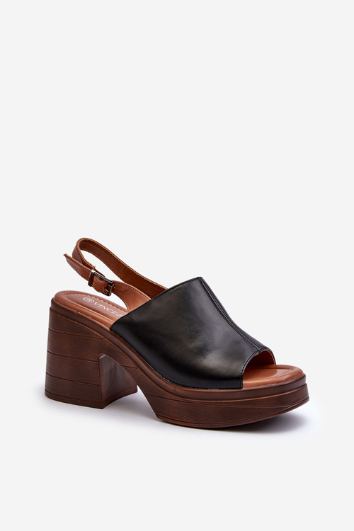 Elegant Women's Sandals in Beige Eco Leather on Block Heel Vattima