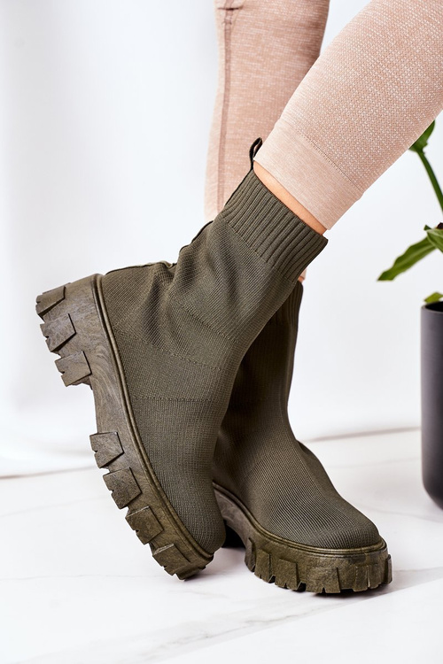 Elastic Fabric Boots On The Platform Green Inspiration