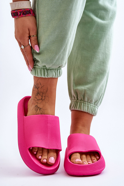 Fashion Foam Slippers On Chunky Platform Fuchsia Linnea