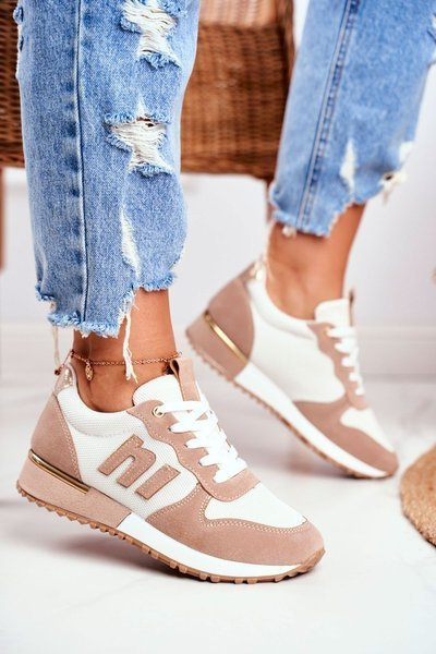 Women's Sports Shoes Sneakers Beige Maddie