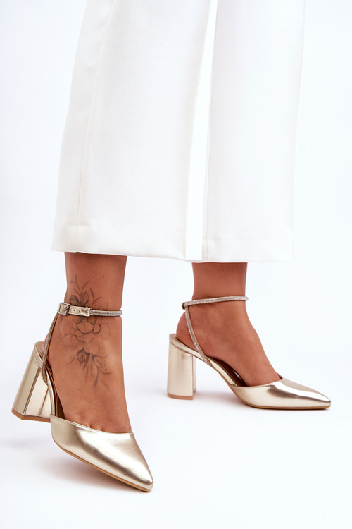 Leather Pumps with Decorative Strip Gold Lirosa