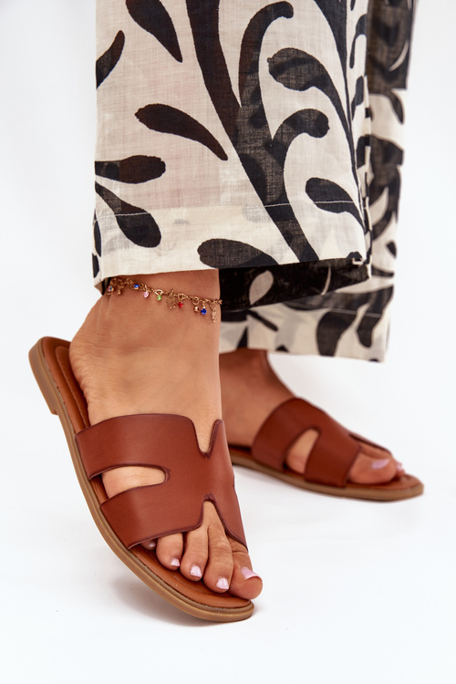 Women's Flat Sandals With Cutouts Camel Salyra