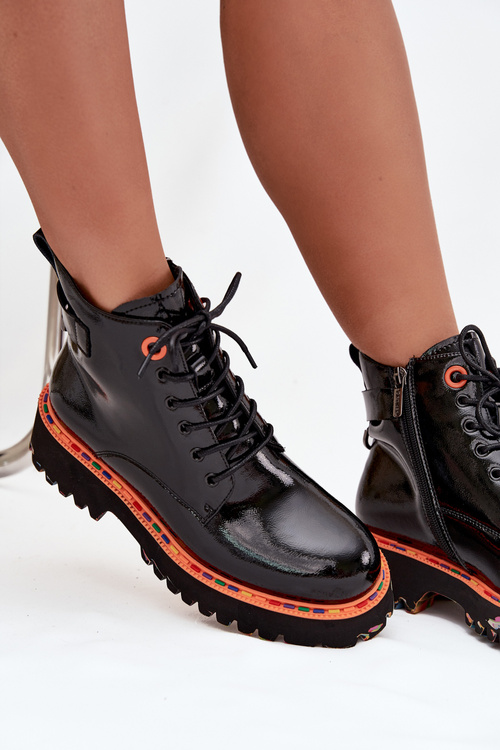 Damskie Botki Ocieplane Z Lakierowanej Skóry Czarne Artiker 57C0061