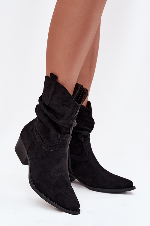 Women's ankle boots with low heel with ruffle black Adena