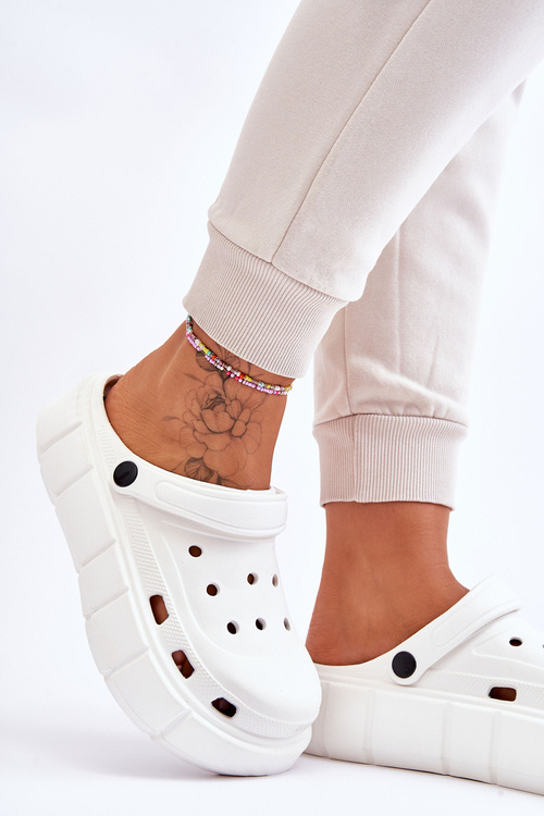 Women's Foam Platform Crocs White Beckett