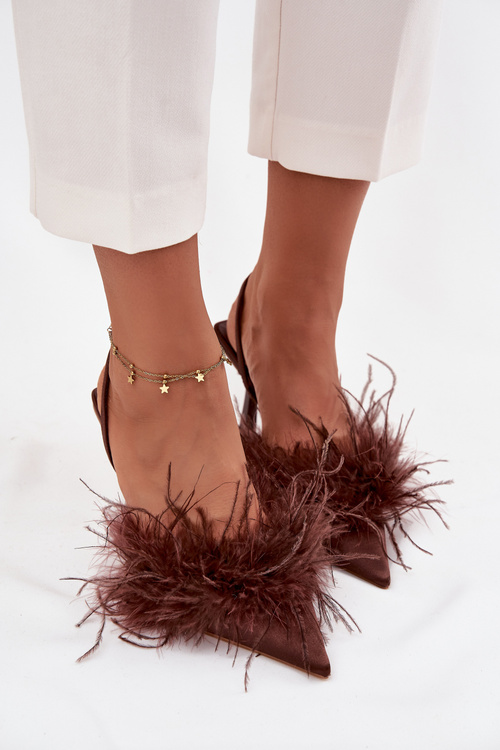 Heeled shoes with feathers and open heel chocolate Belice