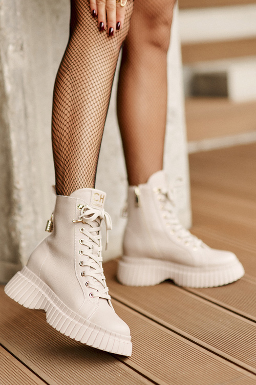 Botki Skóra Naturalna Platforma Ozdobna Kłódka Zamek Beżowe CheBello 4517