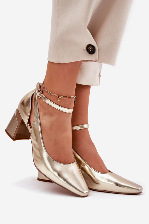 Leather Heeled Shoes Maciejka K6816-25 Gold