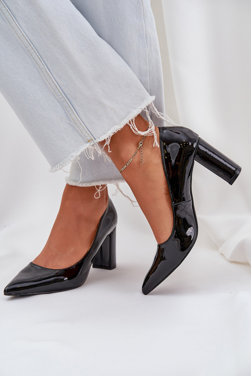 Lacquered Heels On A Block Heel Black Kilanne