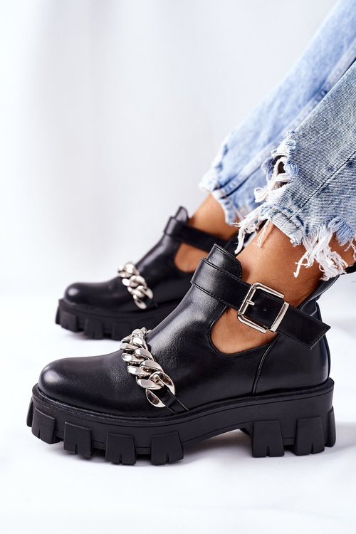 Boots With A Chain Black Torment