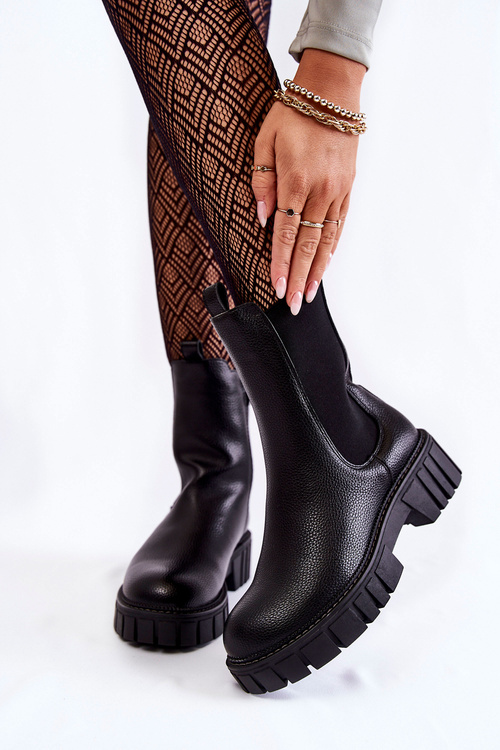 Leather Women's Boots On The Platform Black Bente