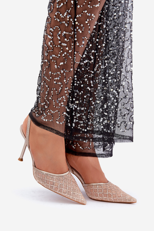 Szpilki Ozdobione Brokatem I Odkrytą Piętą Złote Berilae