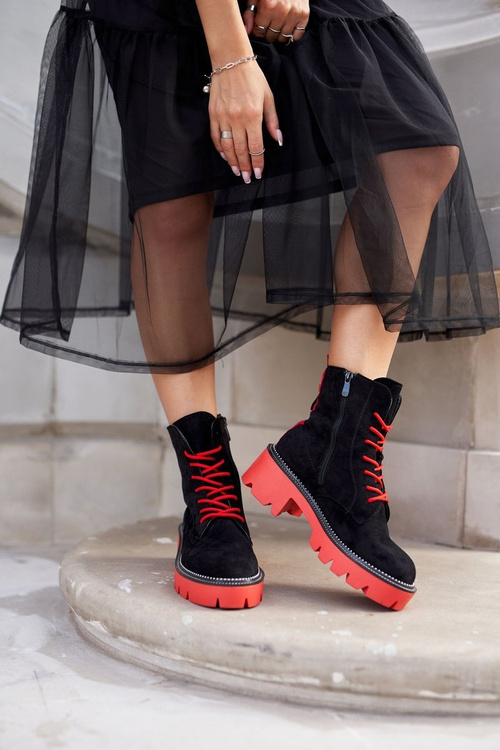 Women's Flat Boots Black Red Malawi