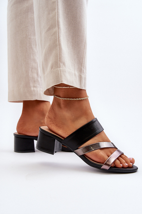 Women's Low Heeled Black Sandals Rosila