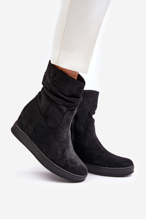 Boots With Ruffled Upper On Hidden Wedge Black Zinradea