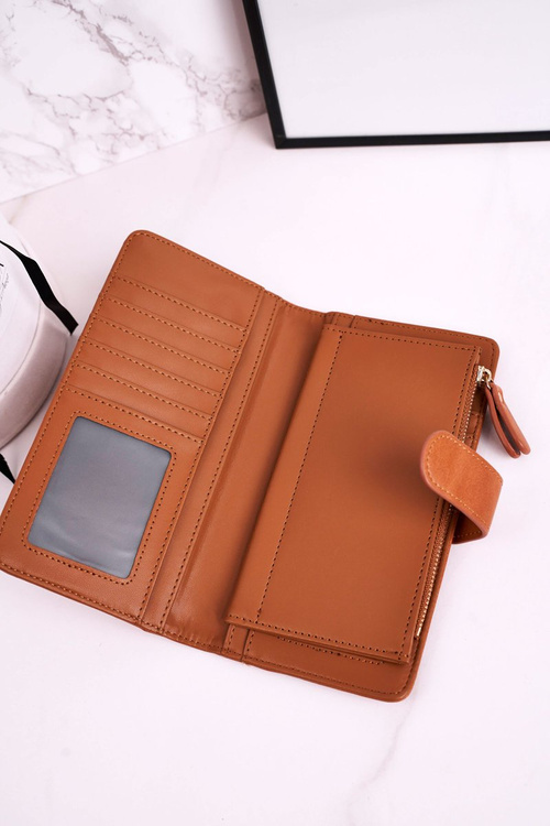 Large Women's Wallet With An Extra Space For Cards Brown