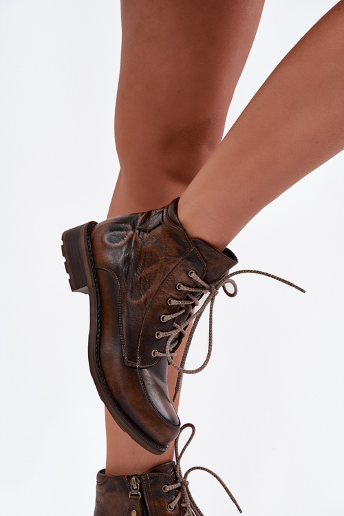 Women's Boots Made of Genuine Leather with Flat Heel Maciejka 07063-02 Brown