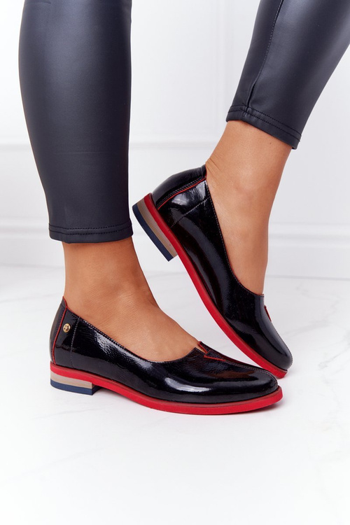 Women's Patent Leather Shoes Maciejka 05035-20 Black