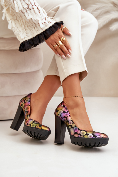 Leather Heels On A Block Heel Maciejka 02629-39 Multicolor